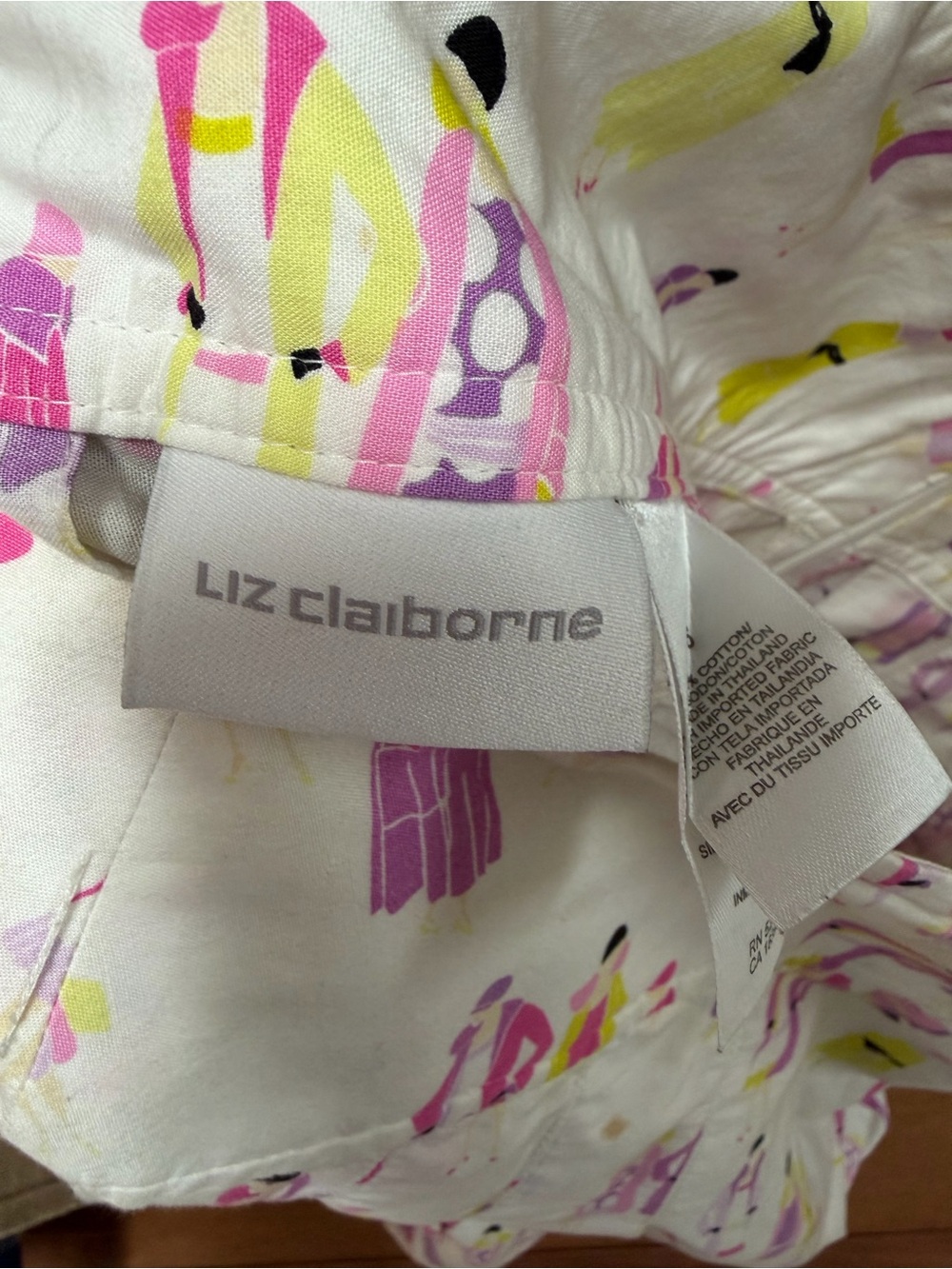 Liz Claiborne White Skirt with Pink & Yellow Figurine Print - Picture 6 of 6